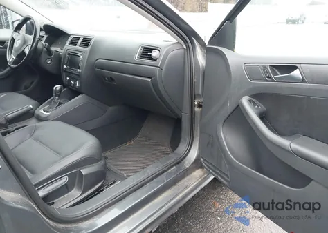 2011 Volkswagen Jetta 2.5L Se z USA, uszkodzony, nr VIN 3VWDZ7AJ2BM367504